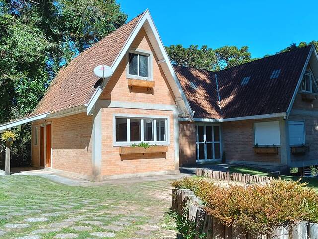 #10 - Casa para Venda em Campos do Jordão - SP