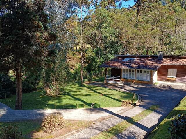 Casa para Venda em Campos do Jordão - 4