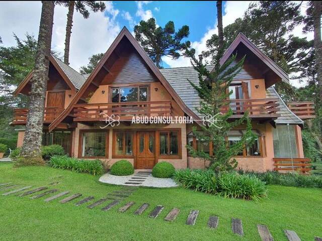 #13 - Casa para Venda em Campos do Jordão - SP